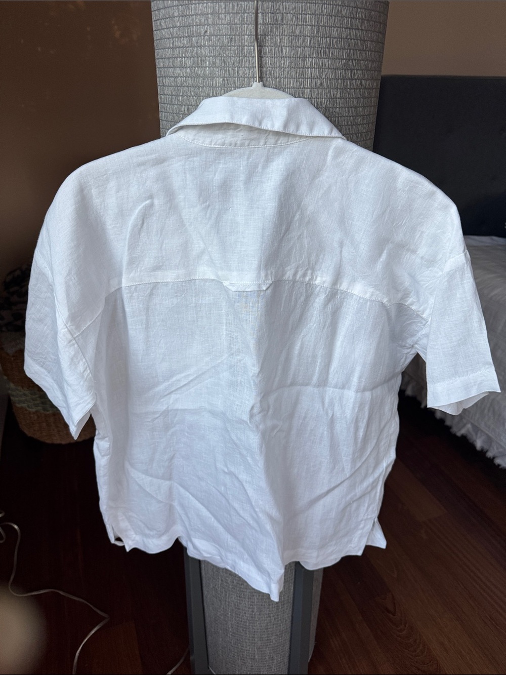 Eileen Fisher White Short-Sleeve Linen Button-Down Shirt - Picture 4 of 4